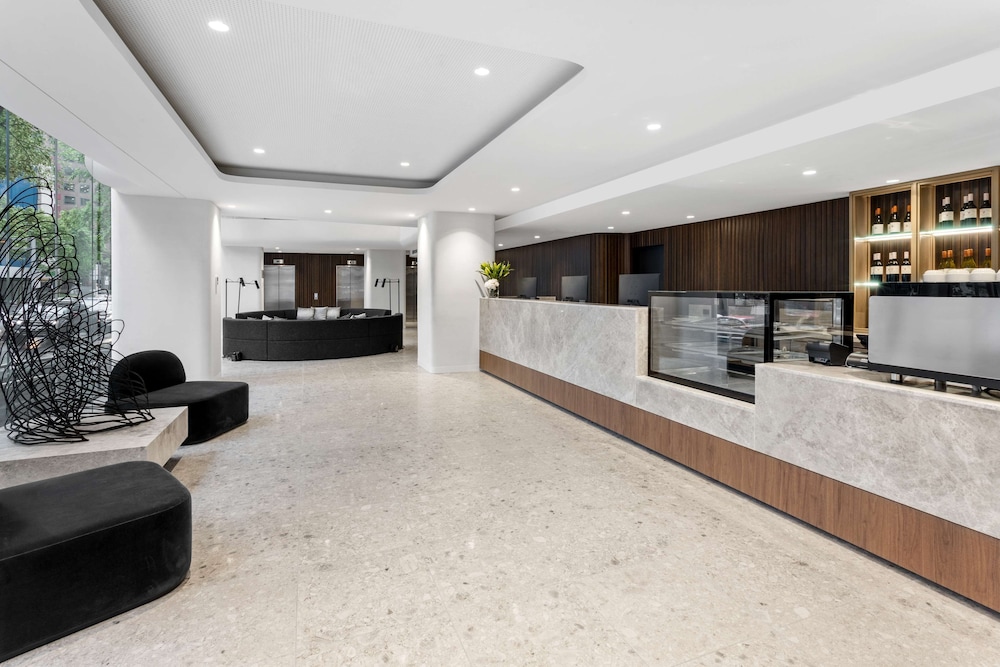 Lobby at Adina Apartment Hotel Melbourne Southbank, MELBOURNE