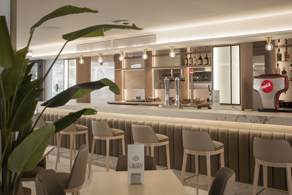 Presidente Hotel 54/69