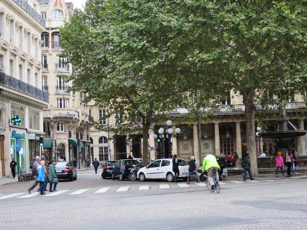 Hotel Montpensier Paris 17/23