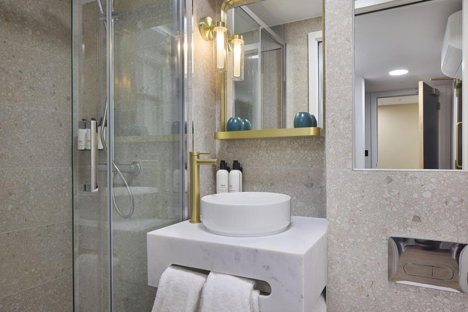 The Drey - Kensington, Earl's Court 37/50