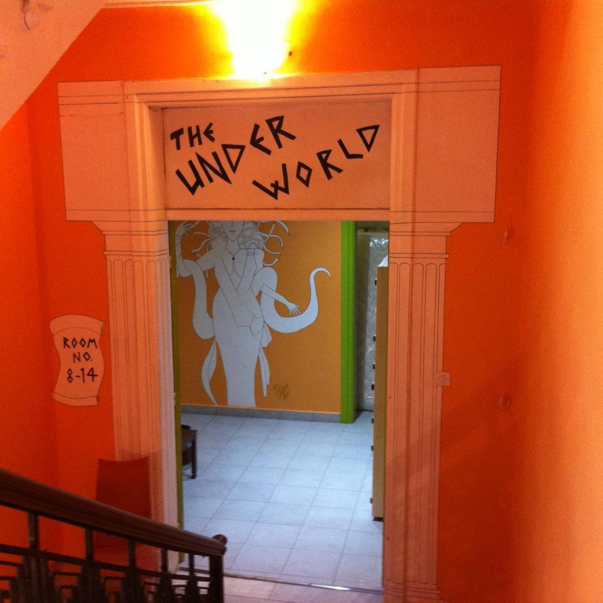Zeus Hostel 8/39