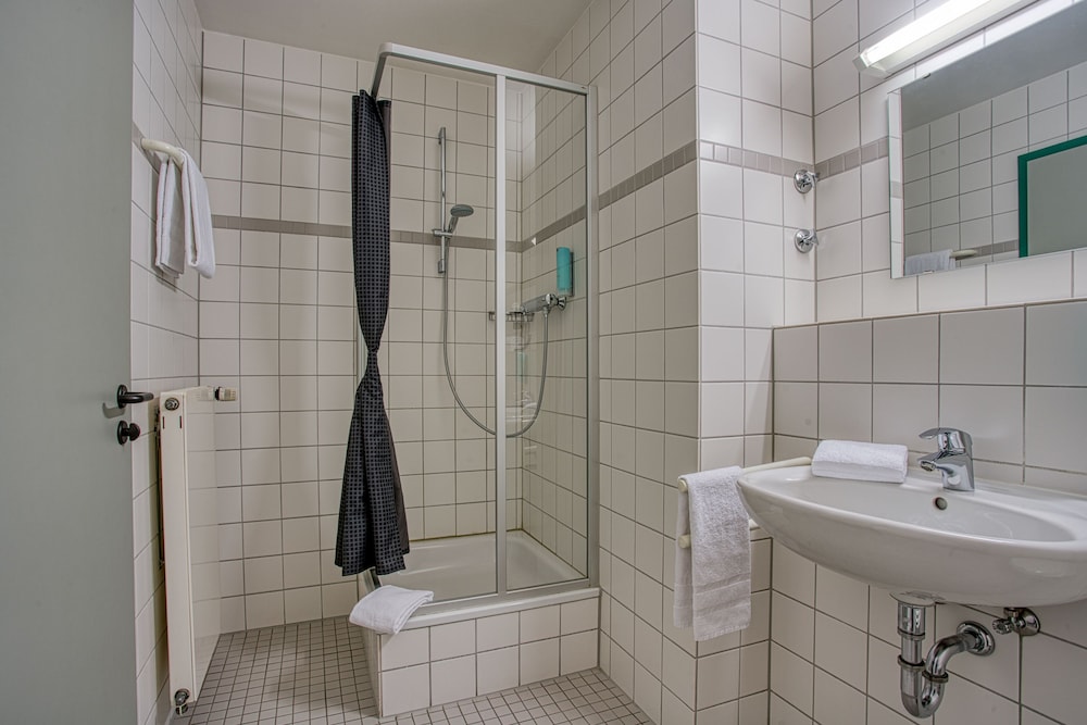 Centro Hotel Boblingen, Trademark Collection by Wyndham 28/31