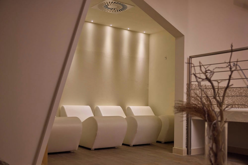 Cala Ponte Resort Spa 35/67