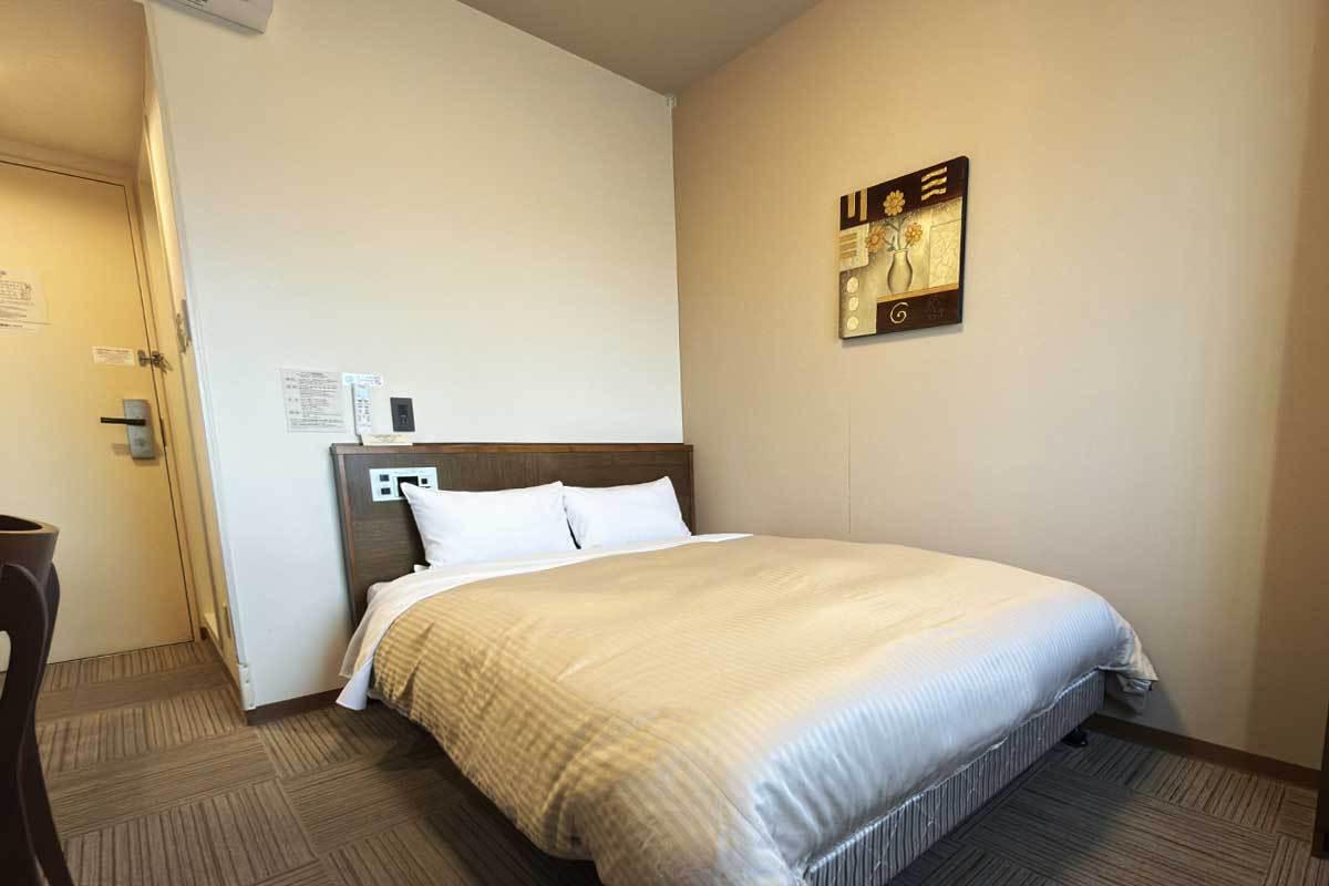 Semi Room, Standard, Semi Double Bed, Smoking