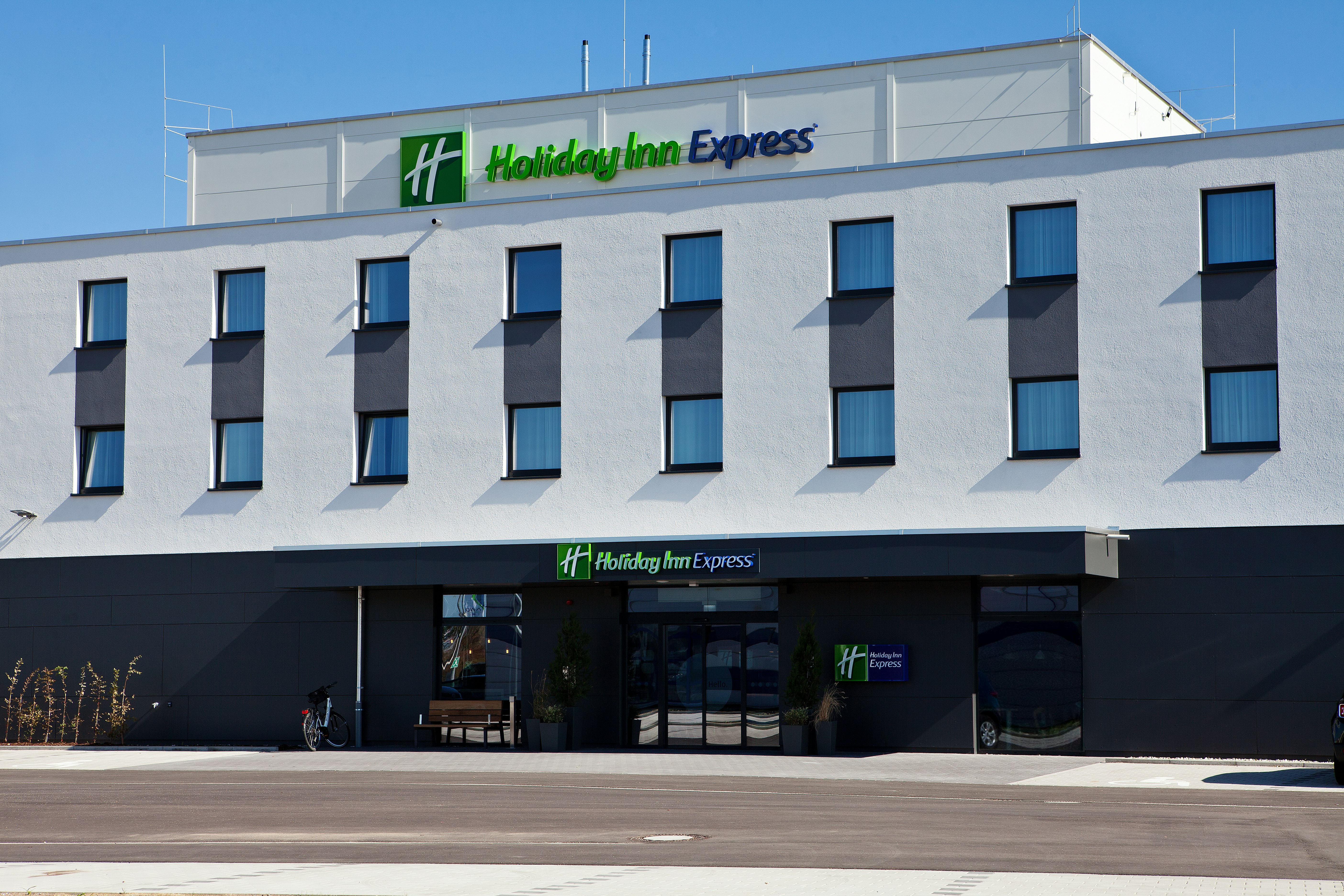 Holiday Inn Express Ringsheim 74/80