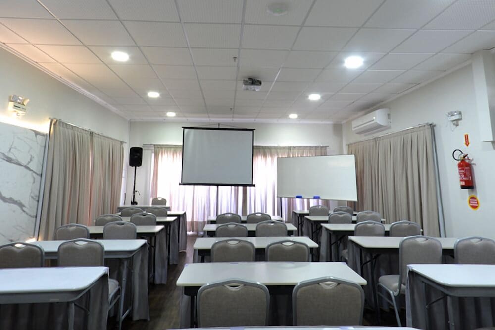 Hotel 7 Itajai Ex Innovare Slim Hotel 41/45