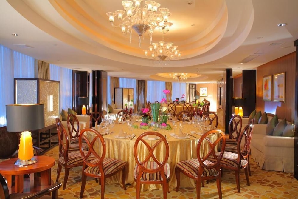 New Century Grand Hotel Shaoxing 28/47