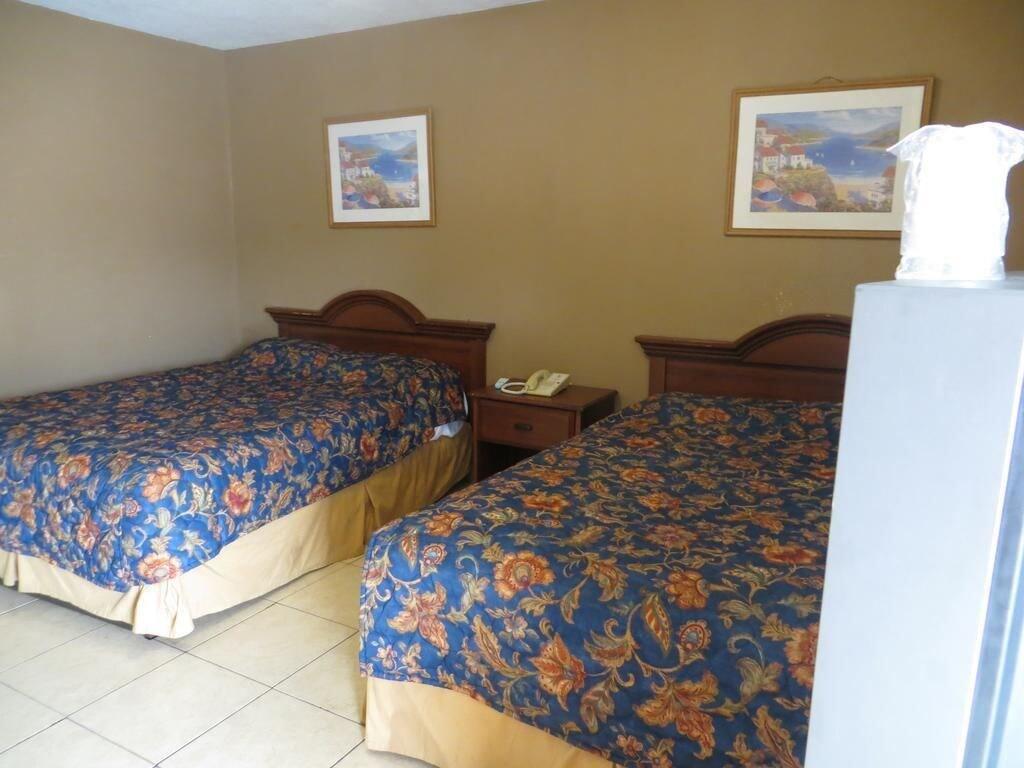 Travel Inn & Suites 7/23