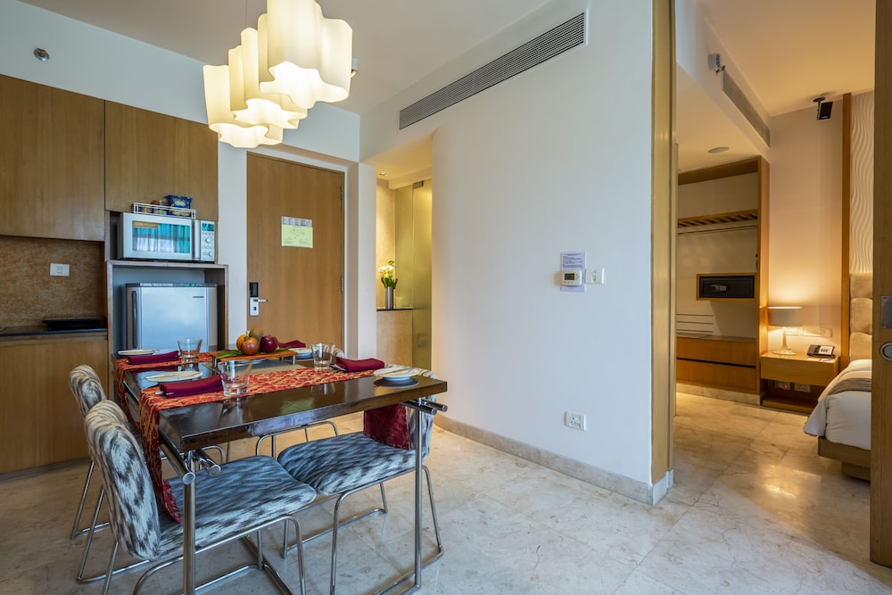Vivanta Bengaluru Whitefield 46/82