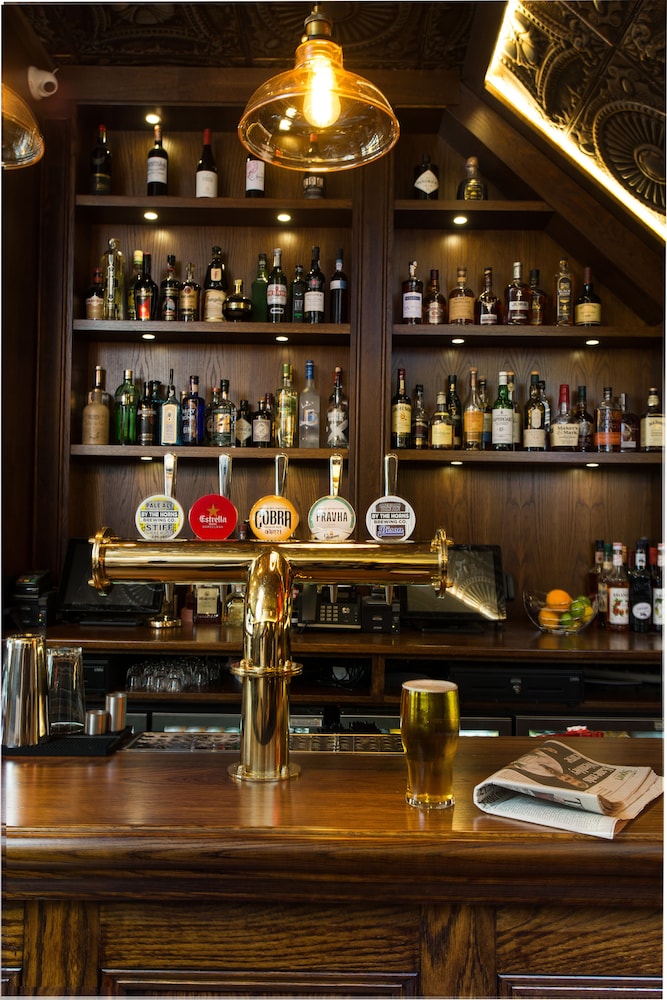 The Grafton Arms Pub and Rooms 19/34