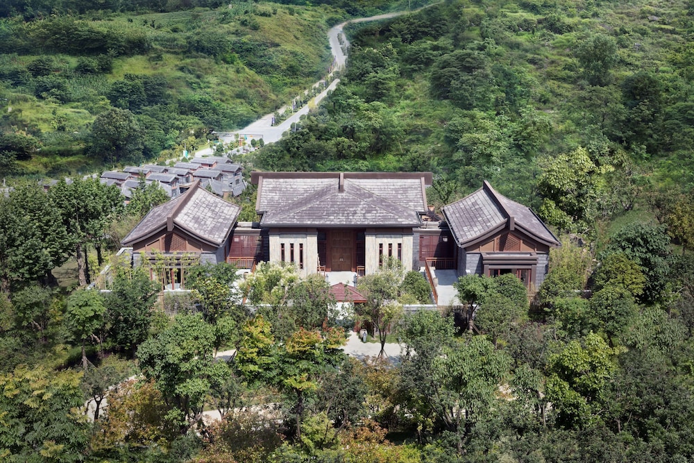 ANANTARA GUIYANG RESORT 61/66