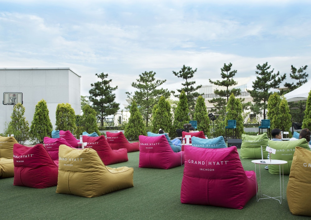 Grand Hyatt Incheon 69/74