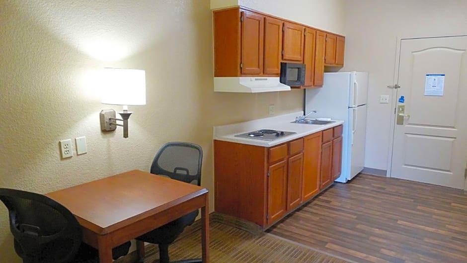 Extended Stay America - Dallas - Frankford Road 4/33
