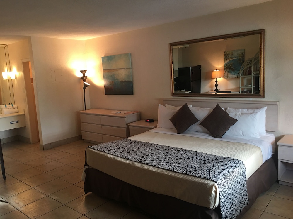 Fort Lauderdale Beach Resort Hotel And Suites 19/42