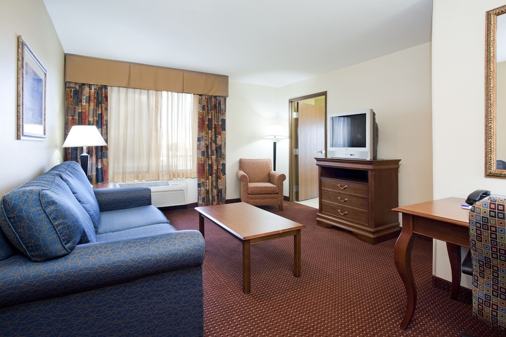 Holiday Inn Express Hotel Suites Salt Lake City Airport East 30/52