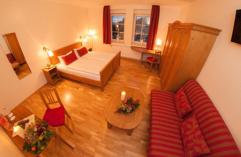Eisenacher Hof 9/27
