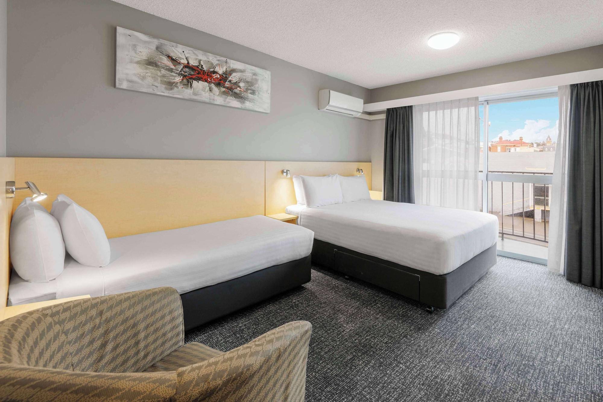 Standard, Multiple Beds, Accessible