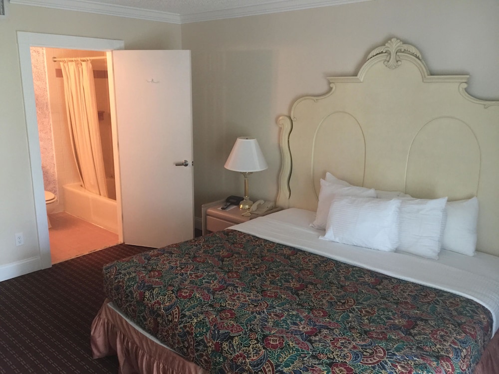 Grand Palms Resort 20/58