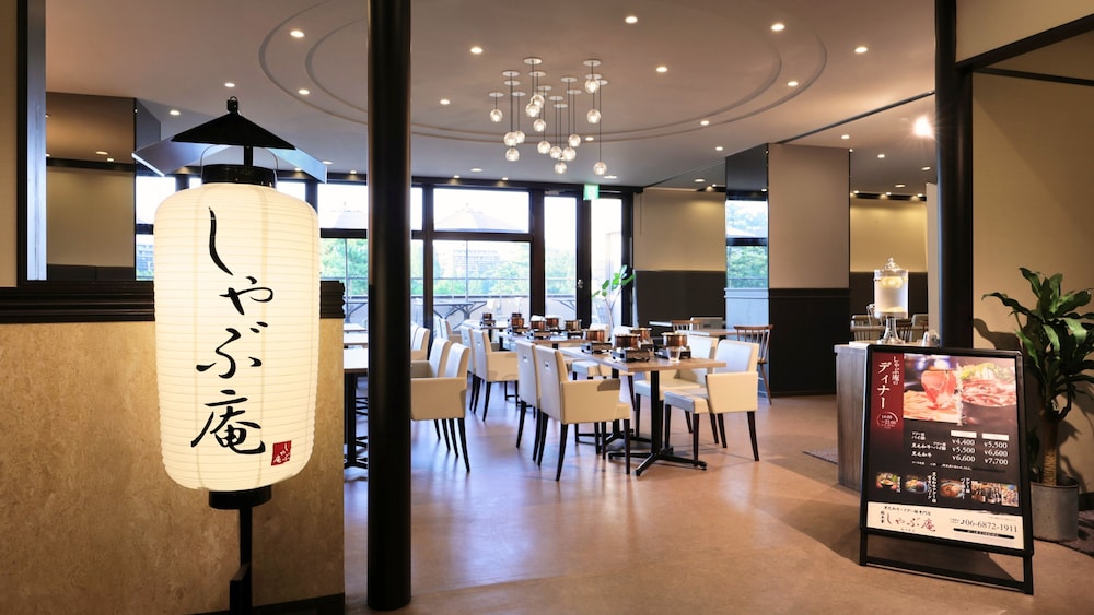 Crystal Hotel Minami Senri 47/54