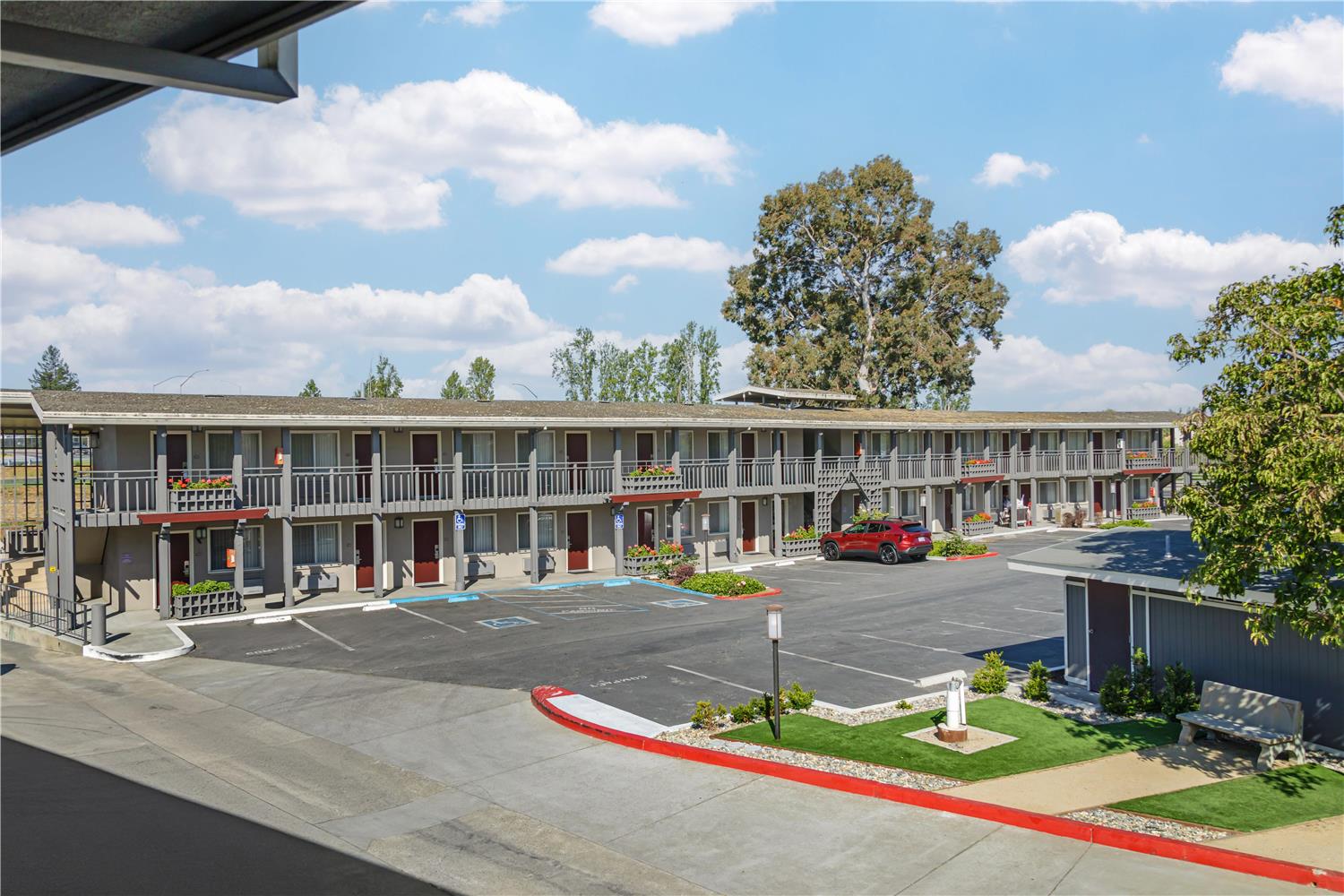 Best Western Petaluma Inn 10/11