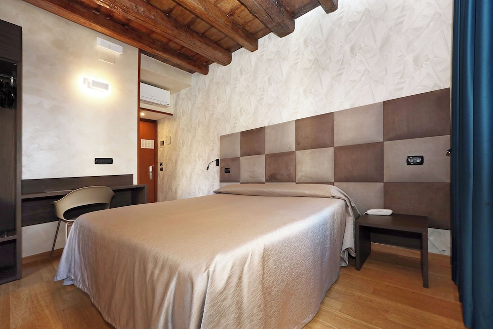Hotel Rimini 28/56