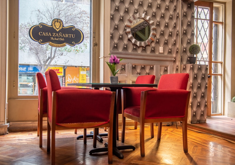 Hotel Casa Zanartu 57/61