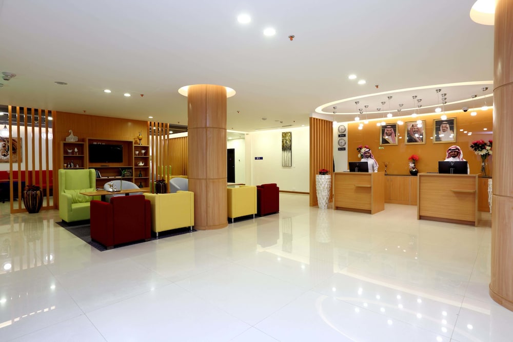 بارك إن باي راديسون نجران(Park Inn by Radisson Najran) 8/66