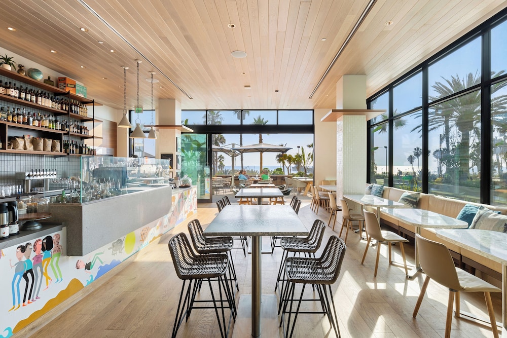 MISSION PACIFIC BEACH RESORT, part of JdV by Hyatt 30/50