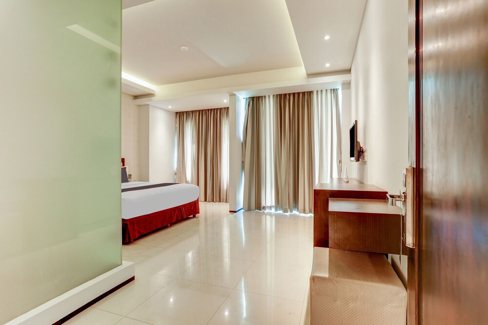 Collection O at Jalan Padma near Legian Beach 22/60