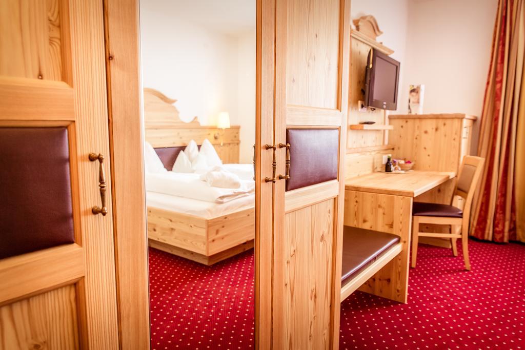 HOTEL TRATTLERHOF 16/27