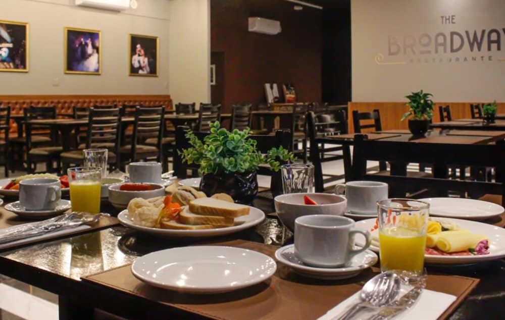 Itapema Beach Hotel & Convention 30/50
