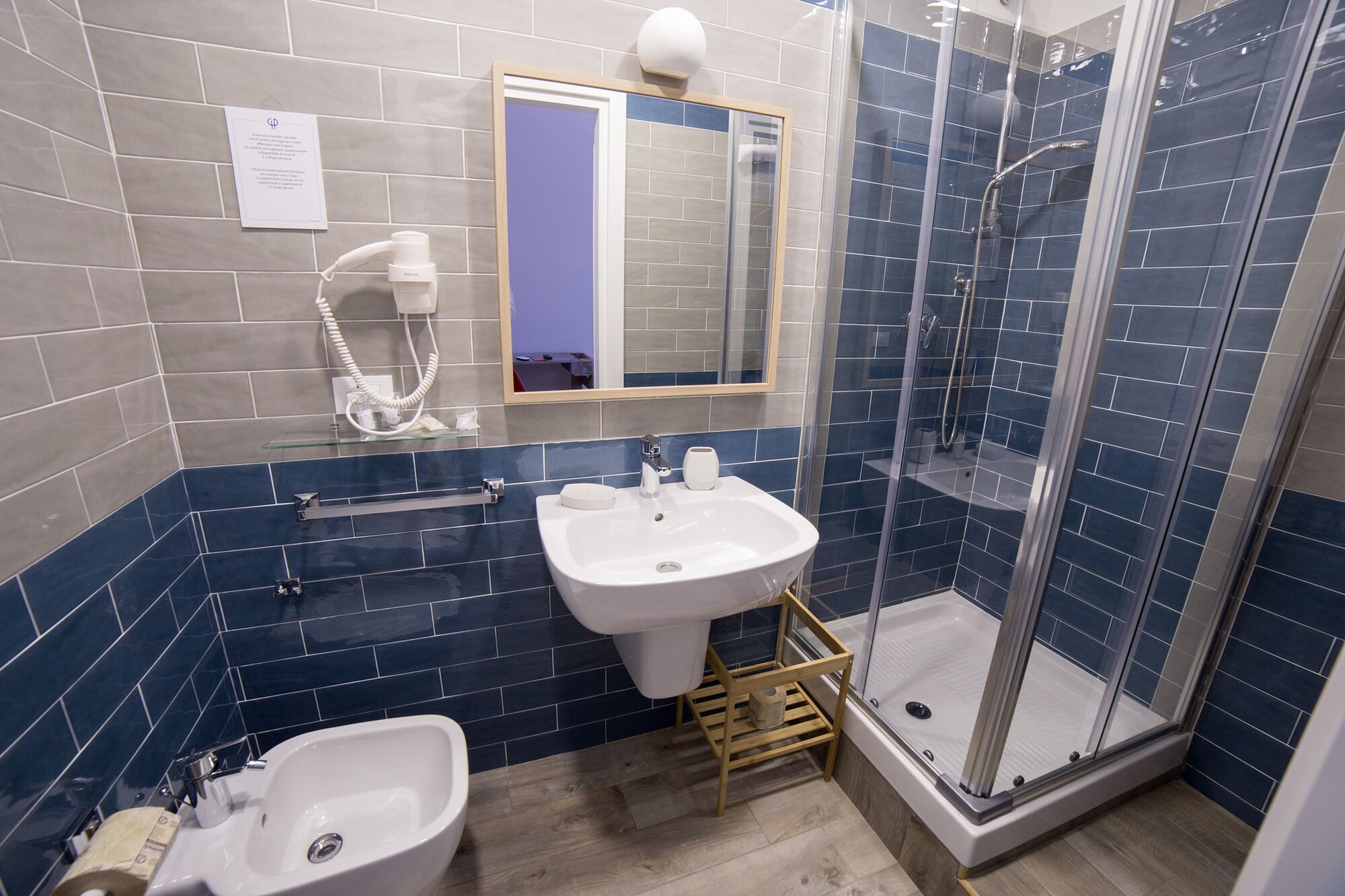 Deluxe Double Room, 1 King Bed, Balcony، P.C. Boutique H. 6/7