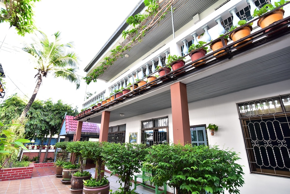 Nong Apartment Pattaya - Adults Only photo1
