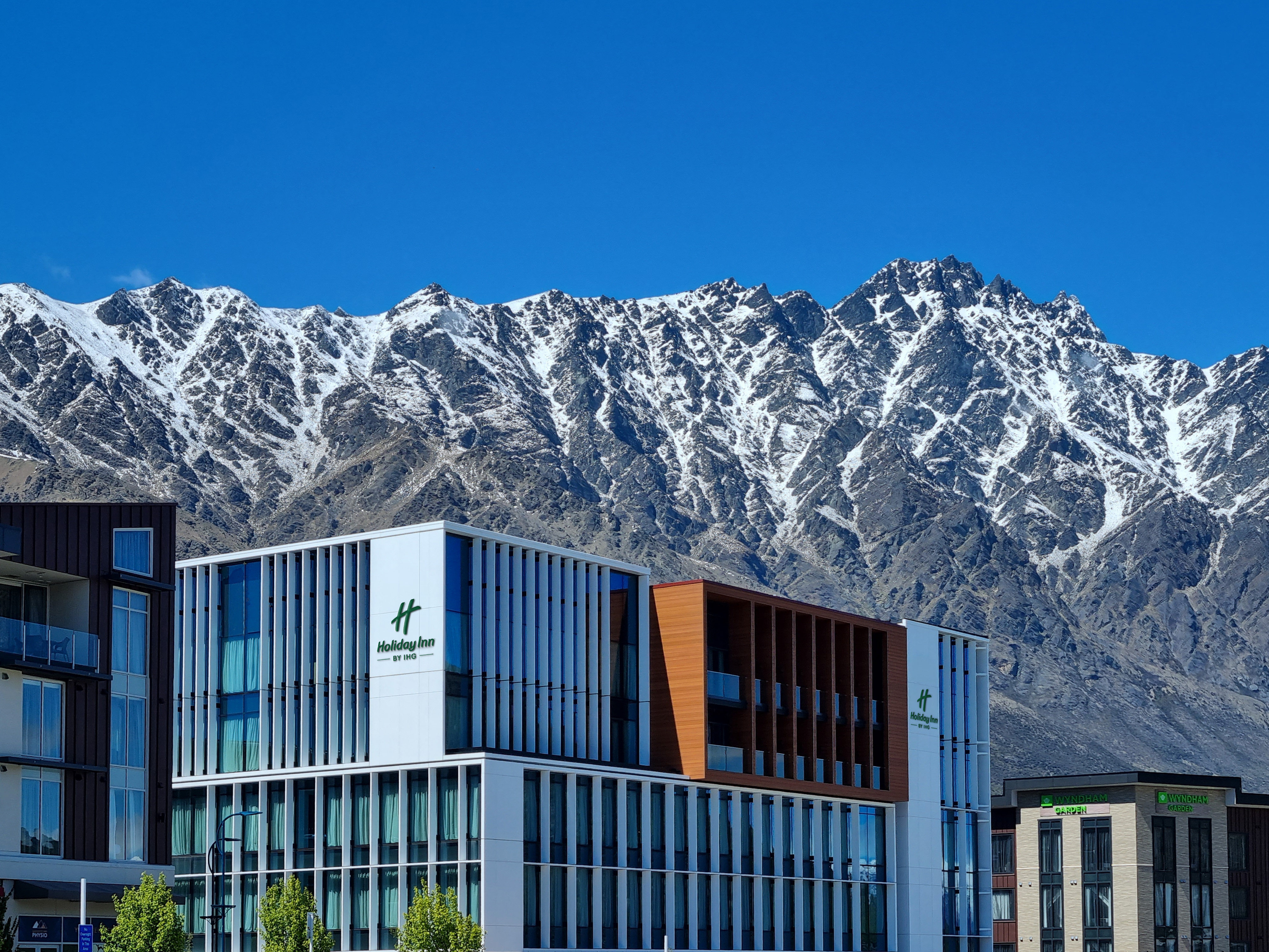 Holiday Inn Queenstown Remarkables Park 1/69