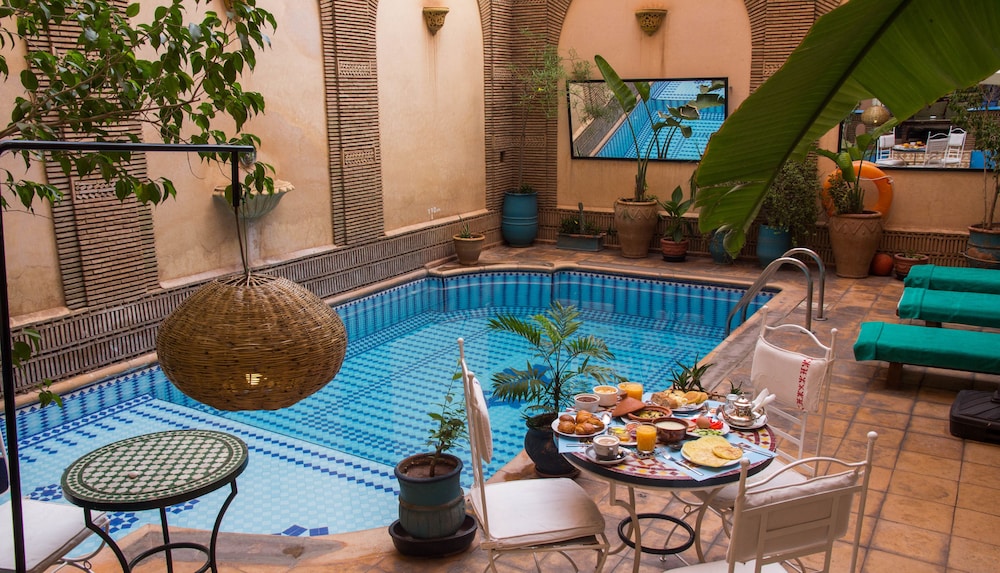 Amani Hotel Suites & Spa 69/85