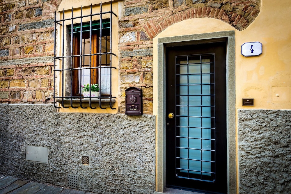 Pignone Apartment 21/22