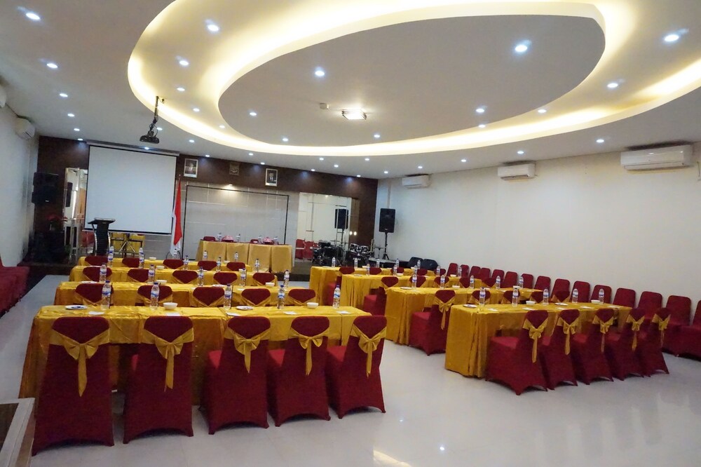 Novena Hotel by Azana 29/36