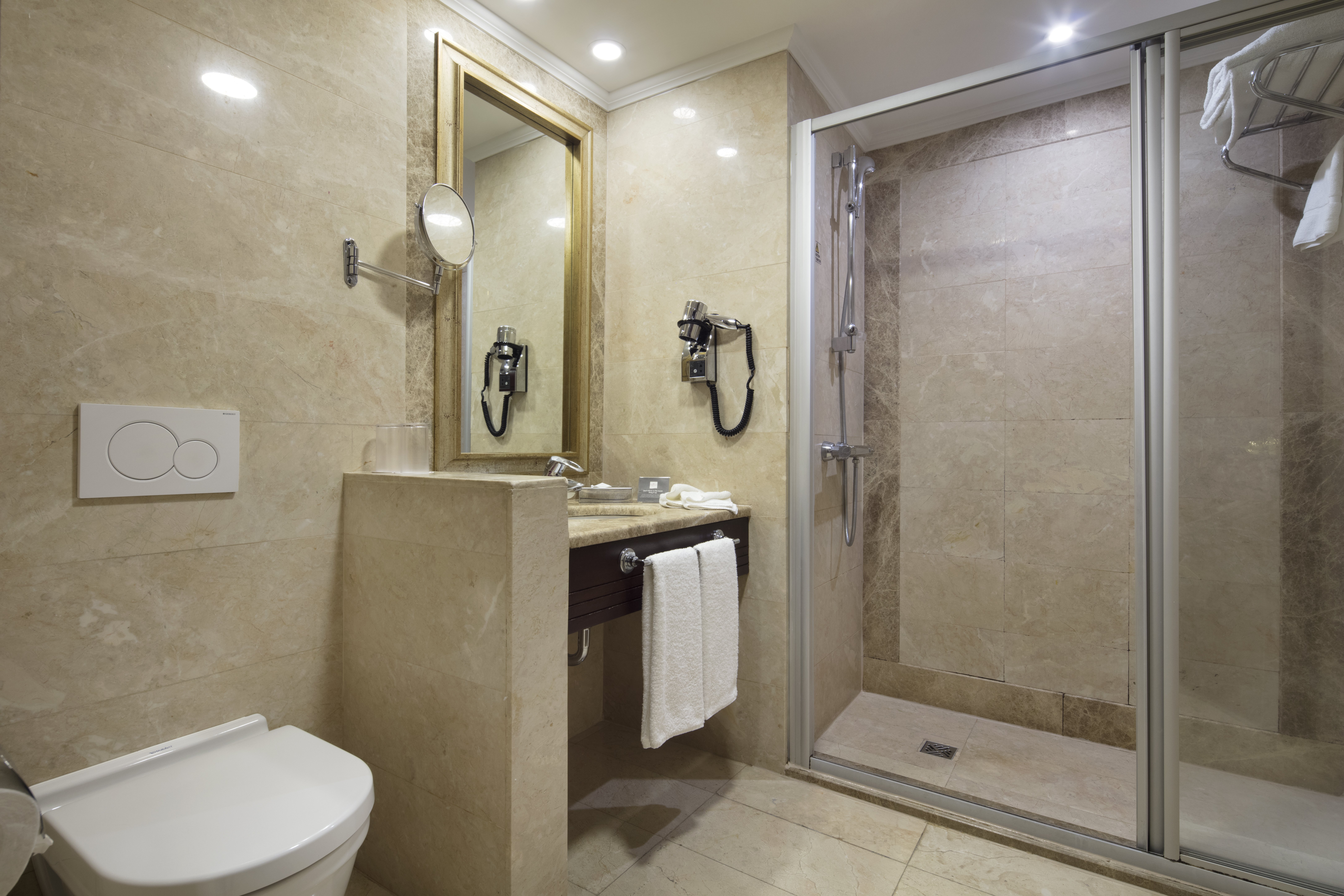 Crowne Plaza Istanbul - Old City 79/80
