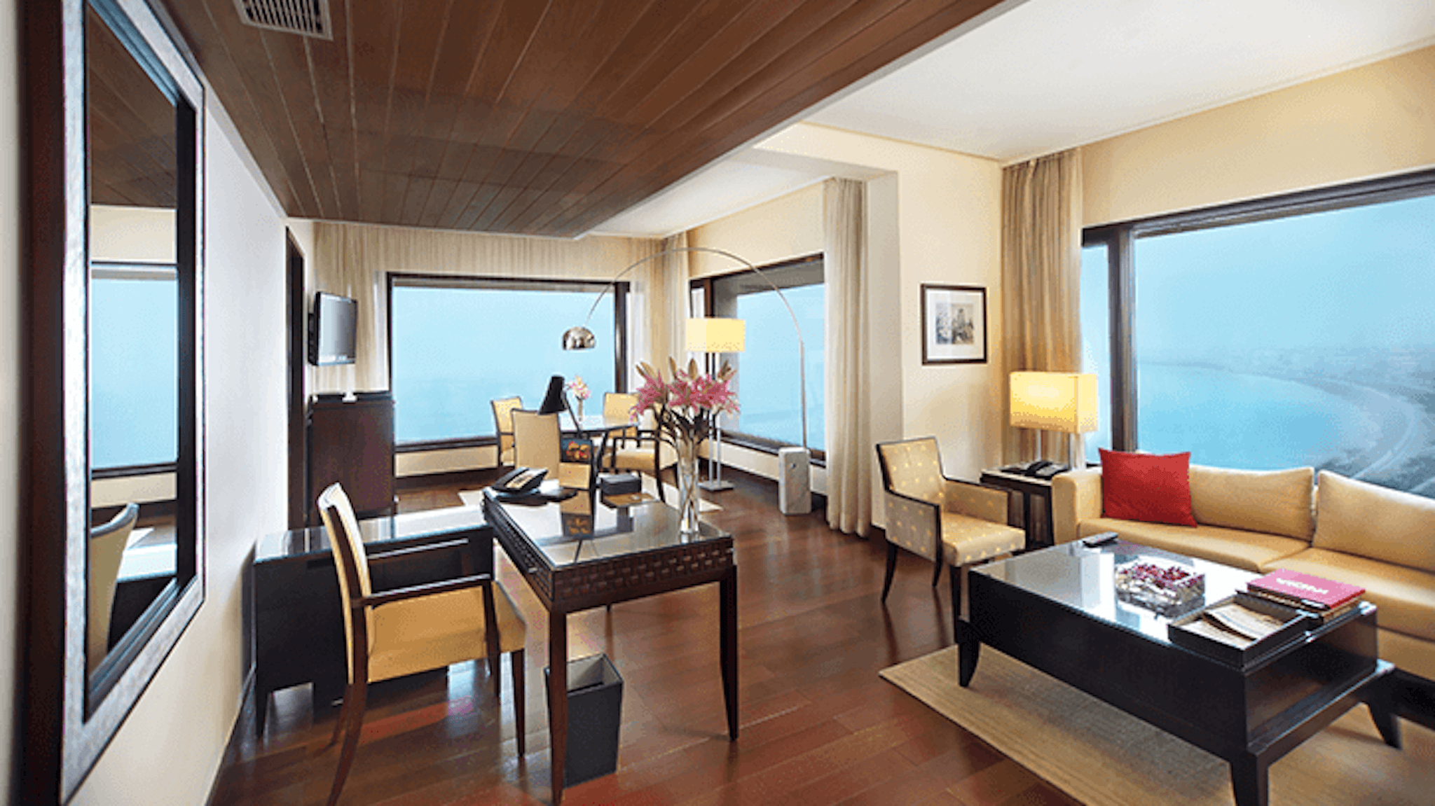 The Oberoi Mumbai 35/61