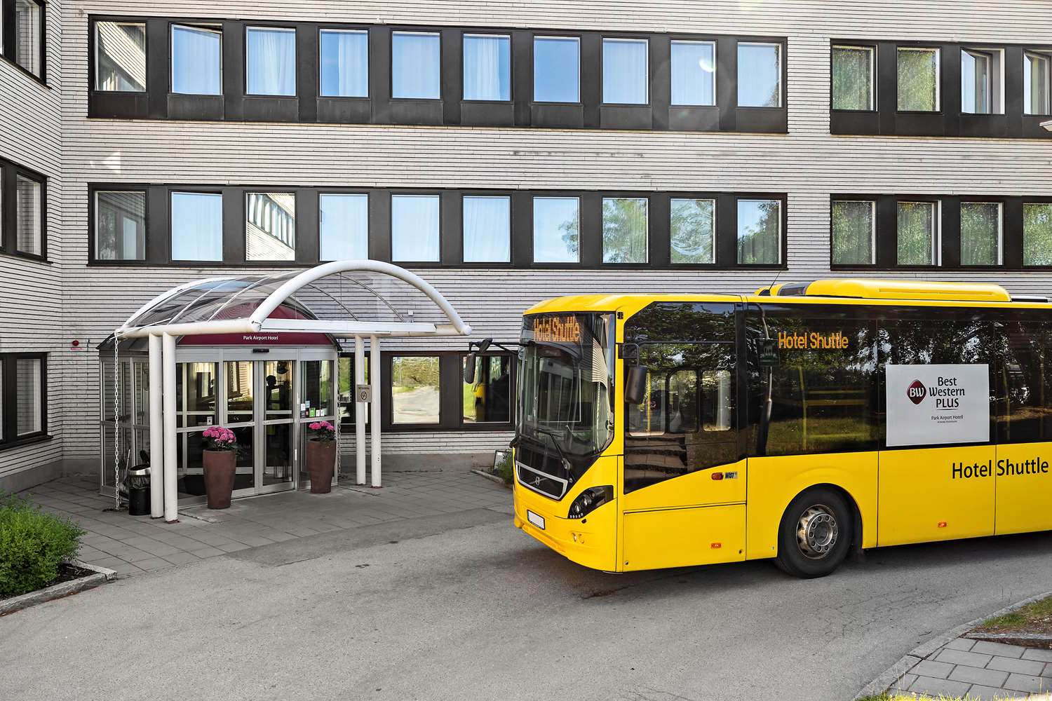 Best Western Plus Park Airport Hotel 17/17