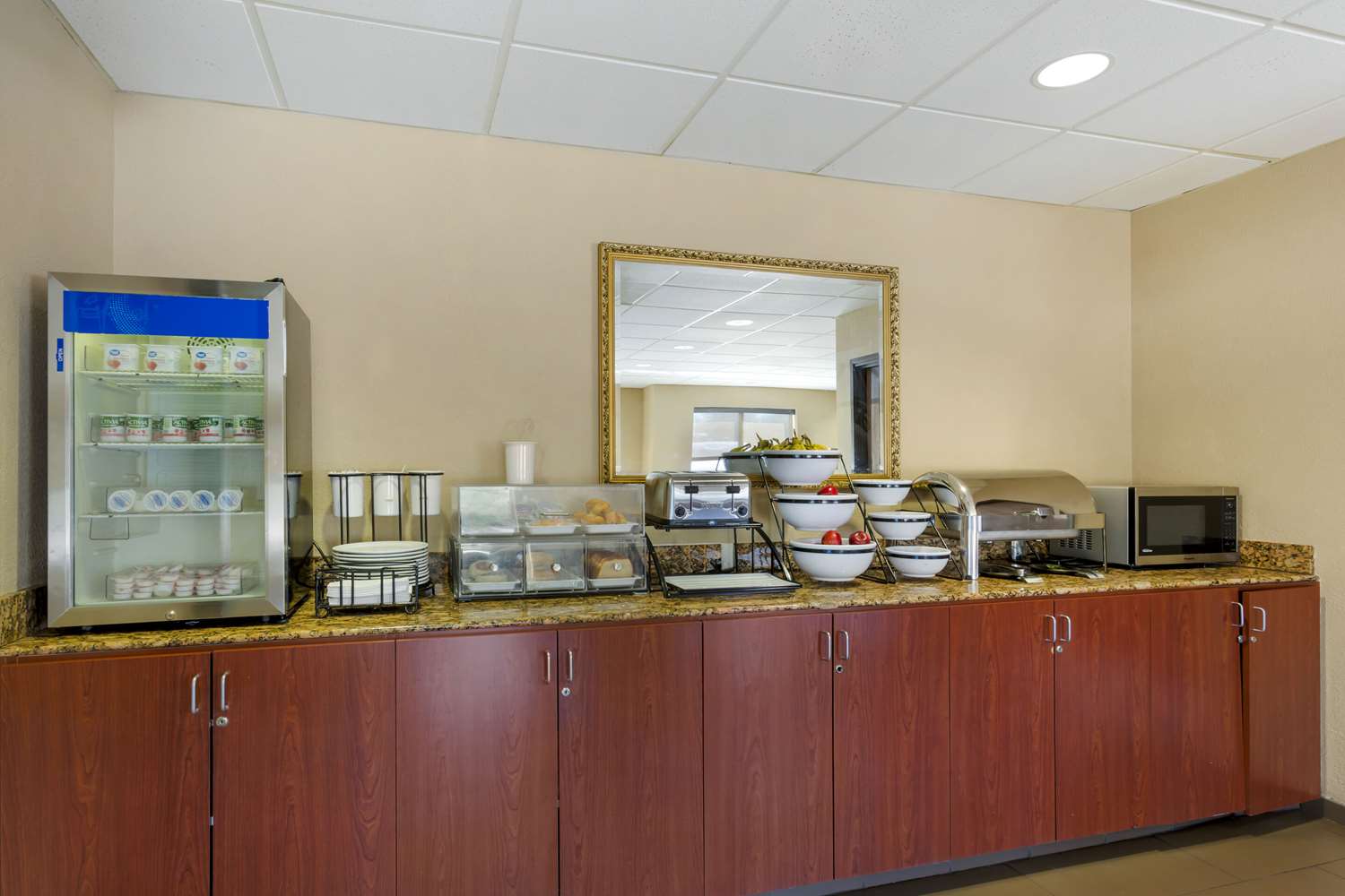 Comfort Inn Green Valley 14/17