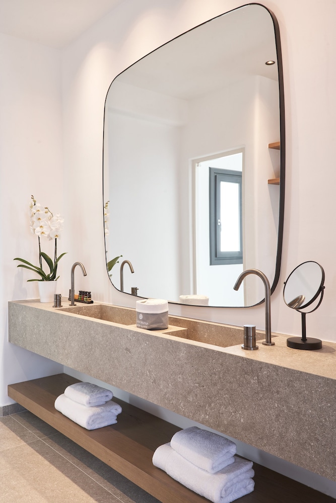 SantAnna Luxury Suites 33/37