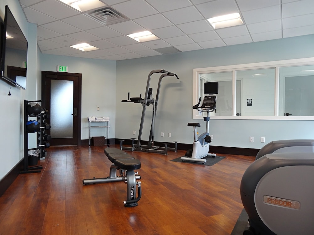 The Inn At Harbor Shores 30/48