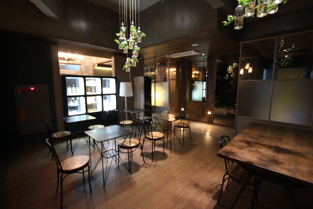 February Hotel Sungseo 39/67