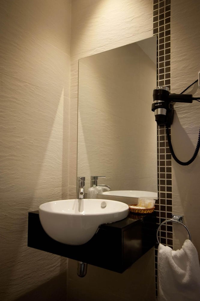 Hostal Bcn 46 36/36