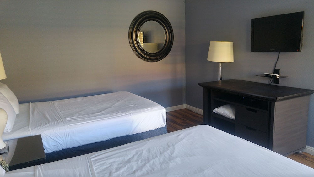 Big A Motel 23/49