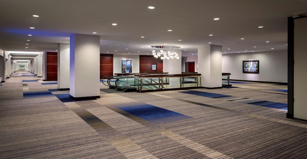 HYATT REGENCY VANCOUVER 27/72