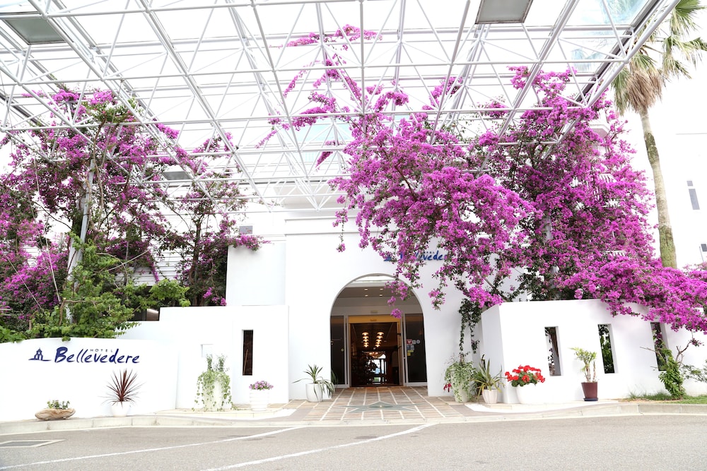 HOTEL BELLEVEDERE 1/46