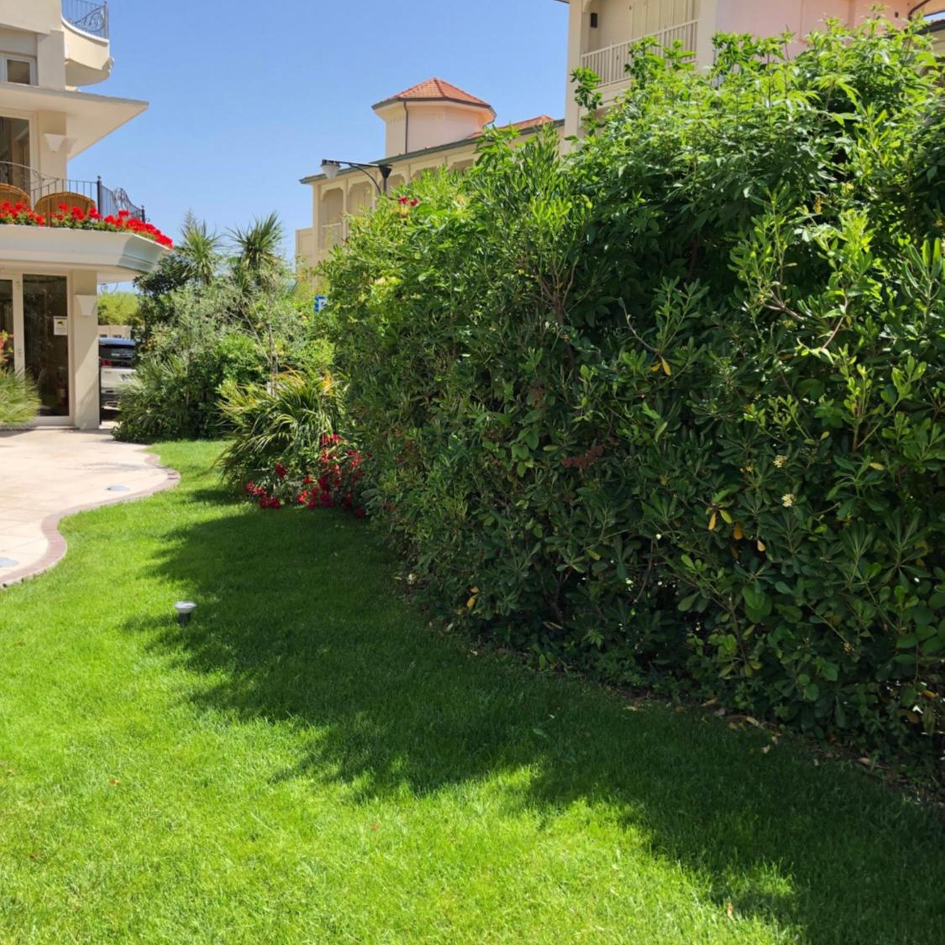 Hotel La Rosa 41/50