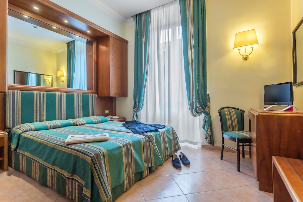 Raeli Hotel Archimede 9/44